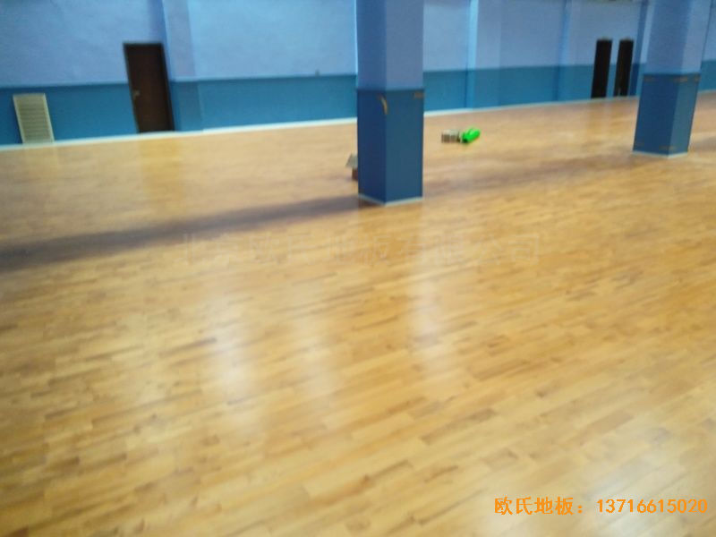 ������h���A·�w������ë���^�w���ذ尲�b����
