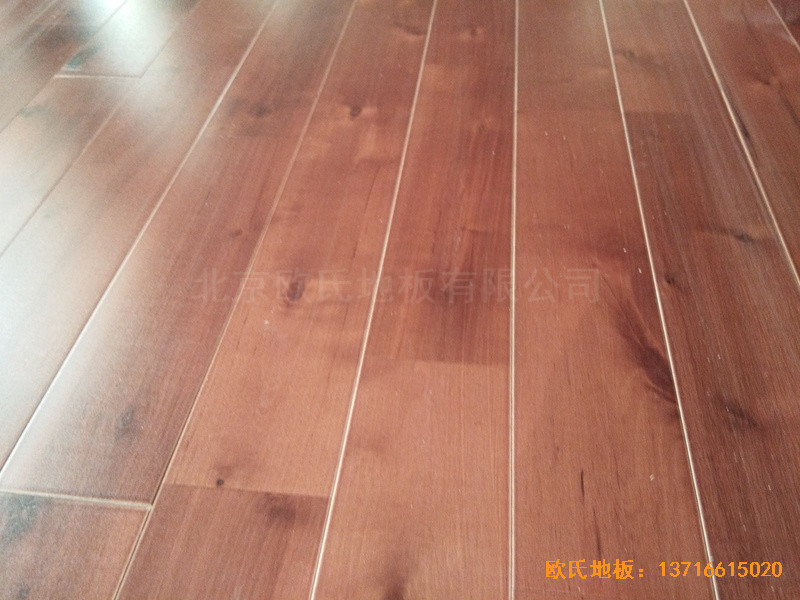 �R���w���赸�W(xu��)У�w��ľ�ذ���O(sh��)����3